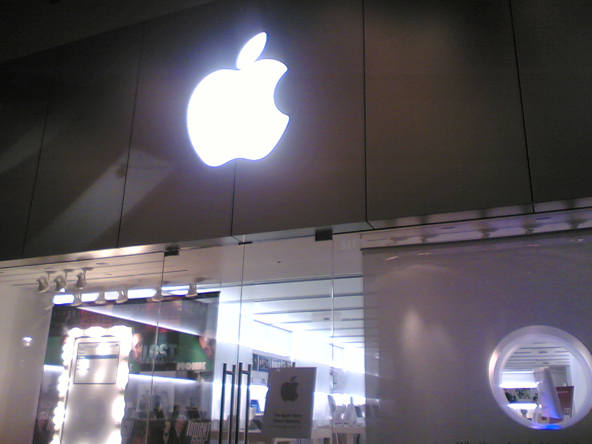 Apple Store Irvine