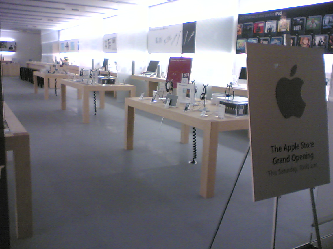 Inside Apple Store Irvine Ca